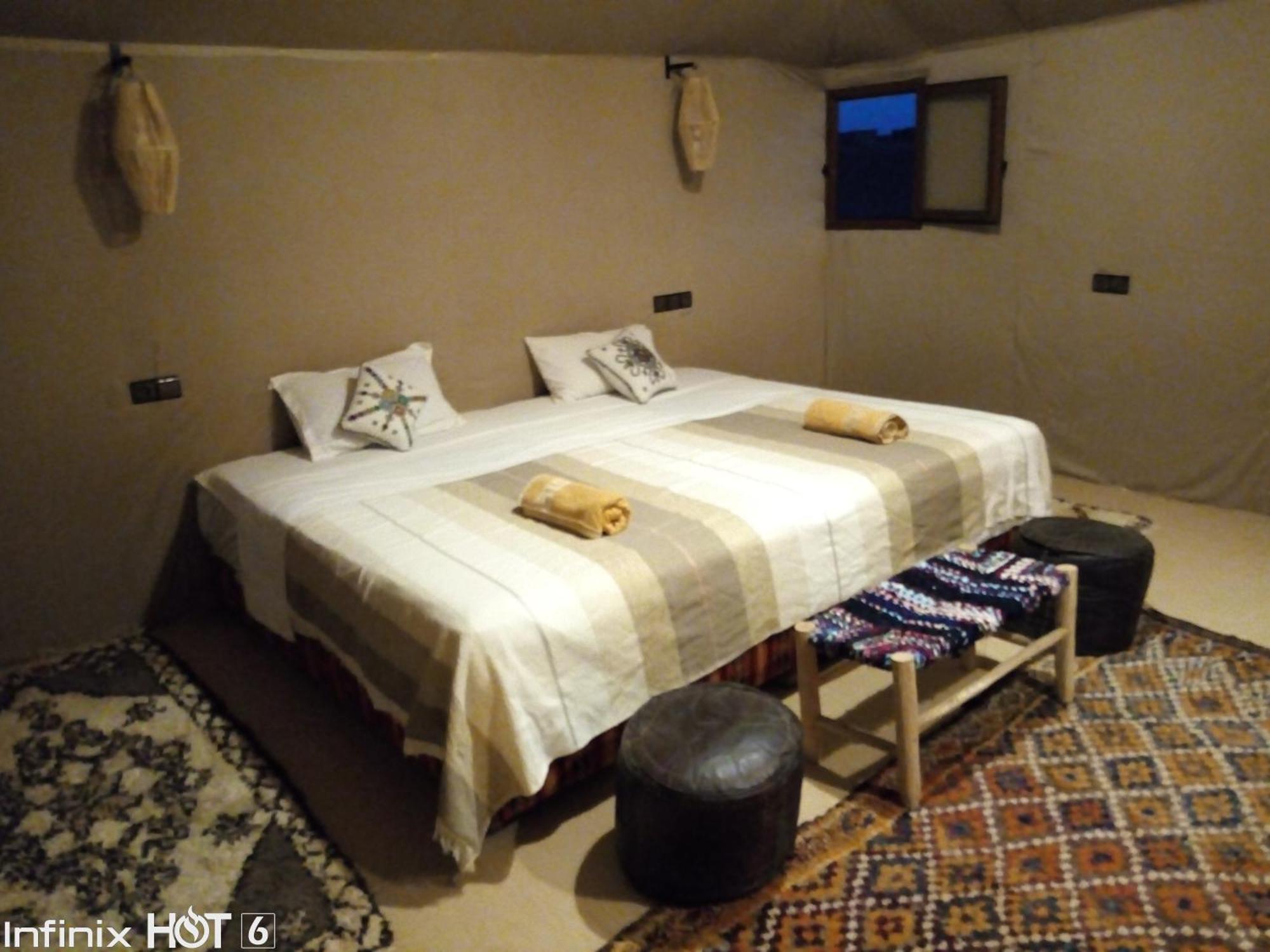 Sahara Camel Tours Camp Hotell Merzouga Rom bilde