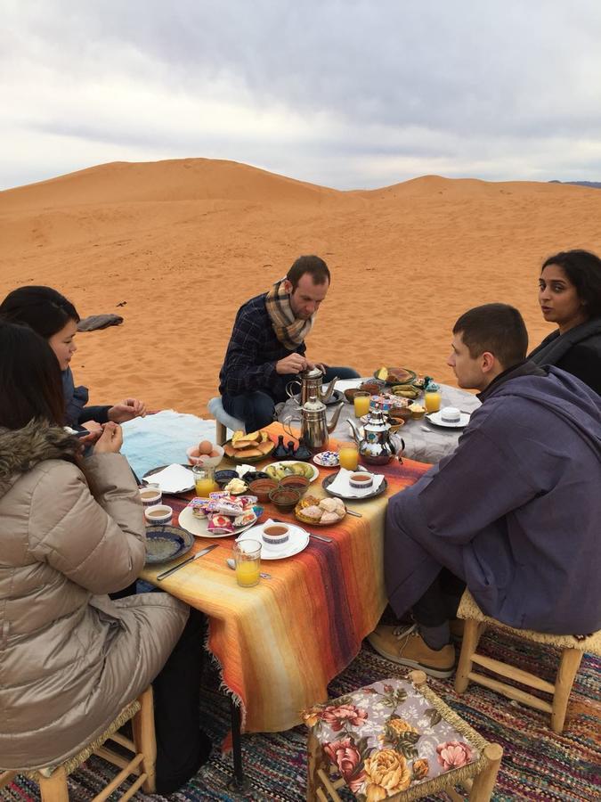 Sahara Camel Tours Camp Hotell Merzouga Eksteriør bilde